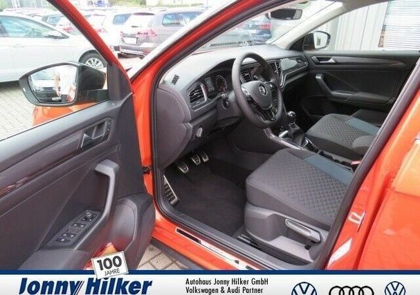 Volkswagen T-Roc 1.0 TSI IQ.DRIVE 85 kW image number 4