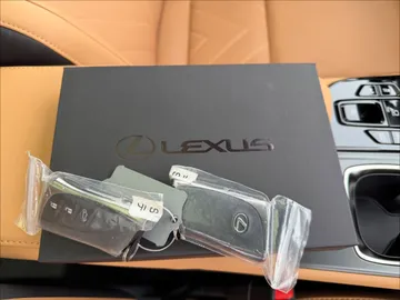 Car image 49