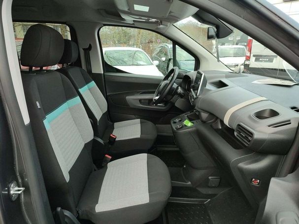 Citroen Berlingo M BlueHDi 130 EAT8 SHINE 96 kW image number 2