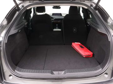 Car image 37