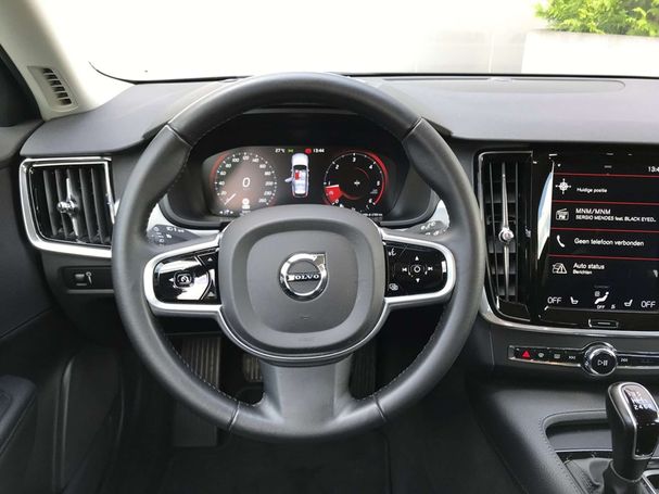 Volvo V90 D3 Momentum 110 kW image number 22