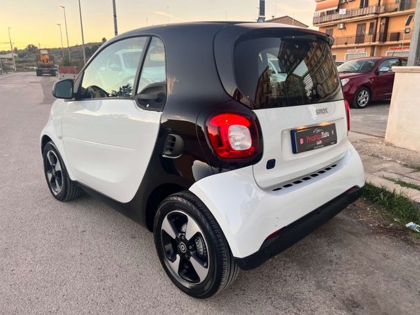 Smart ForTwo EQ 60 kW image number 4