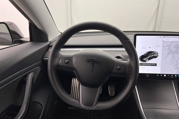 Tesla Model 3 Standard Range Plus 190 kW image number 13