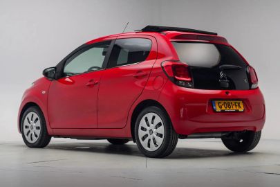 Car image 3