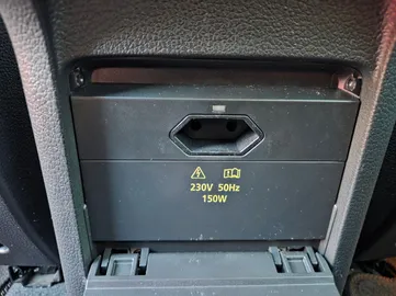 Car image 43