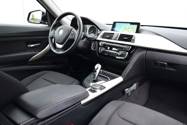 BMW 320i Gran Turismo 135 kW image number 15