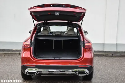 Car image 38