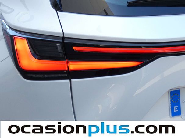 Lexus NX 350 h 179 kW image number 20