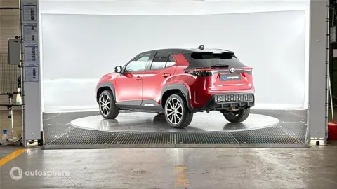 Car image 4