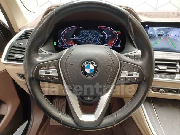 BMW X5 xDrive30d xLine 195 kW image number 24