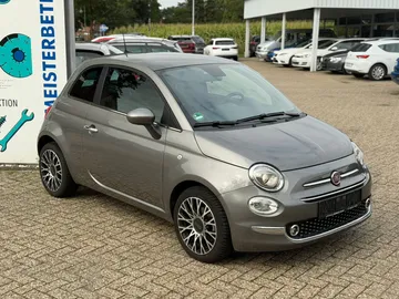Car image 3
