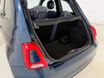Car image 29