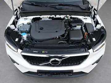 Car image 37