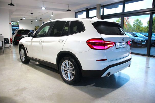 BMW X3 xDrive20d 140 kW image number 8