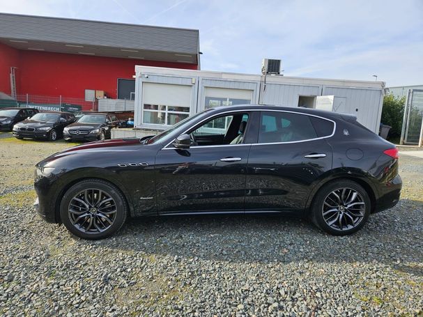 Maserati Levante Q4 GranLusso 202 kW image number 4