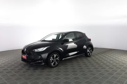 Car image 1