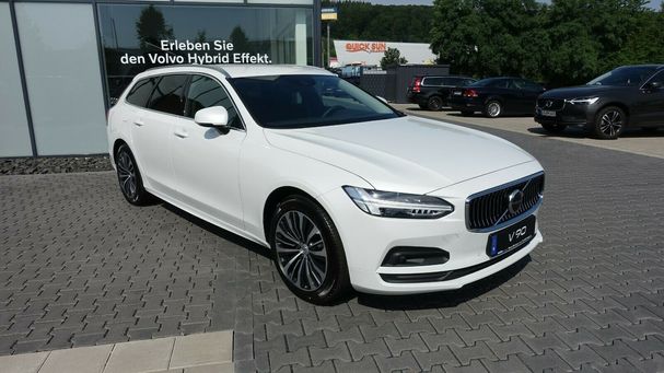 Volvo V90 B4 Momentum 145 kW image number 2