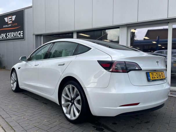 Tesla Model 3 Long Range AWD 258 kW image number 4