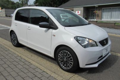 Car image 2