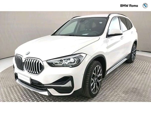 BMW X1 sDrive18d xLine 110 kW image number 1