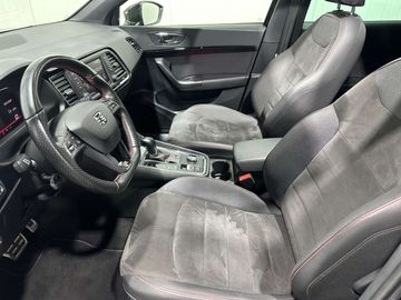 Car image 30