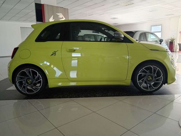 Abarth 500 e 114 kW image number 3