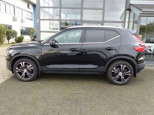 Volvo XC40 B4 Inscription 145 kW image number 3