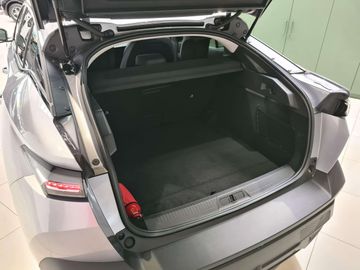 Car image 37