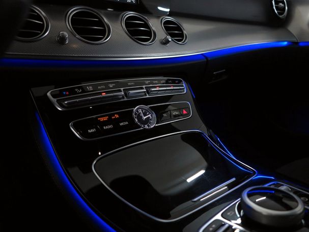 Mercedes-Benz E 220 d T 143 kW image number 17