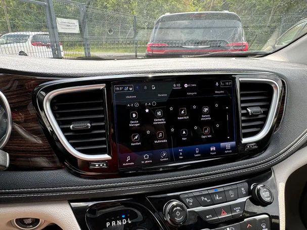 Chrysler Pacifica 208 kW image number 33