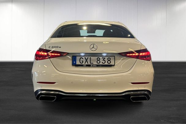 Mercedes-Benz C 300 e AMG 233 kW image number 6