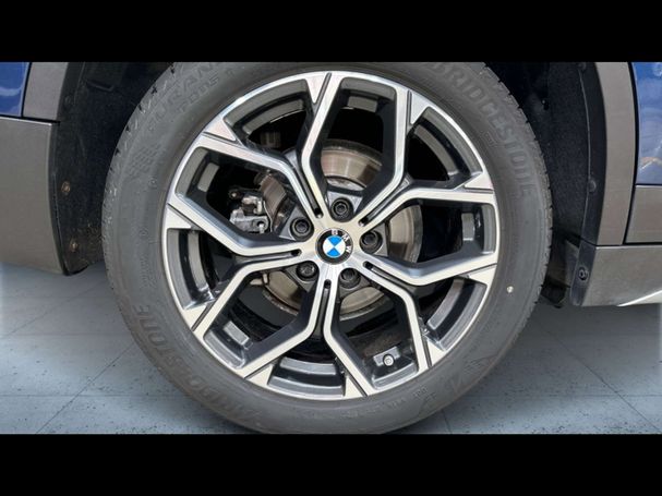 BMW X1 xDrive18d xLine 110 kW image number 8