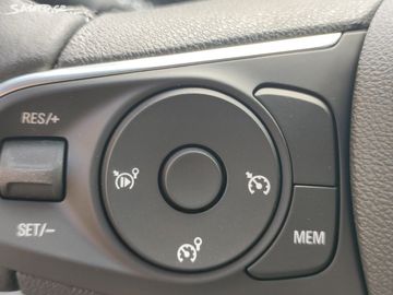 Car image 36