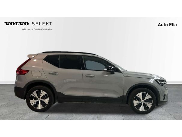 Volvo XC40 T2 Core 95 kW image number 2