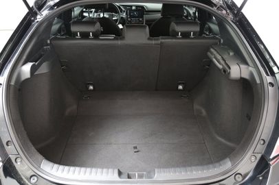 Car image 23