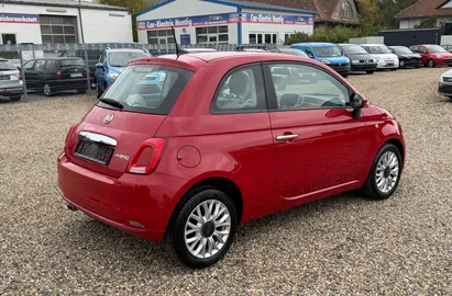 Car image 4