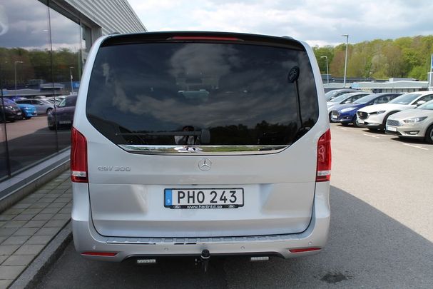 Mercedes-Benz EQV 300 150 kW image number 4