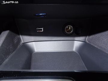 Car image 31