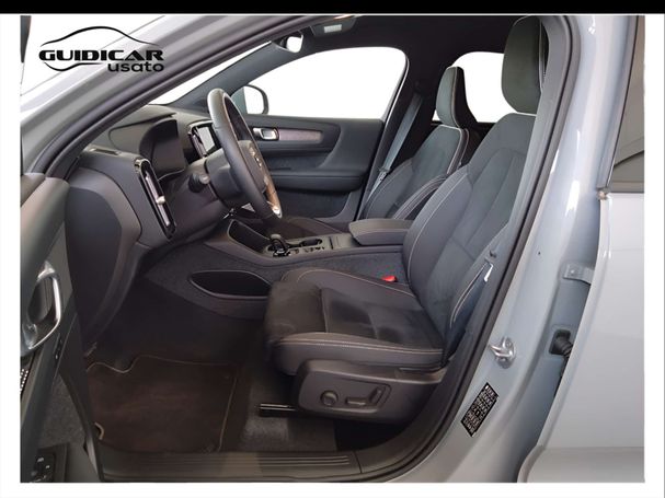 Volvo XC40 B3 Core 120 kW image number 20