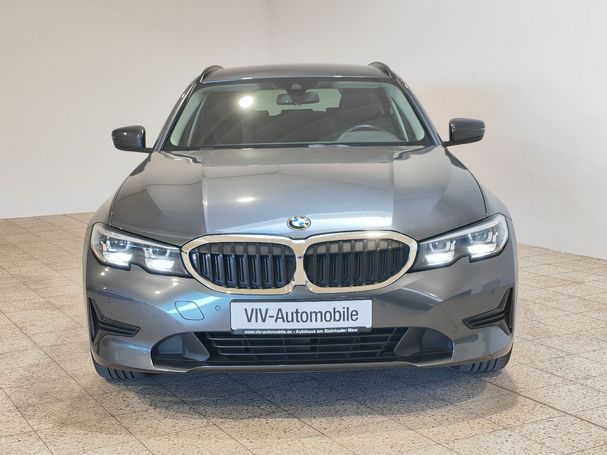 BMW 320d Touring 140 kW image number 3