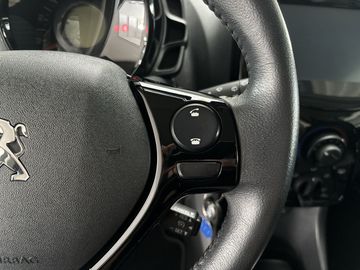 Car image 41