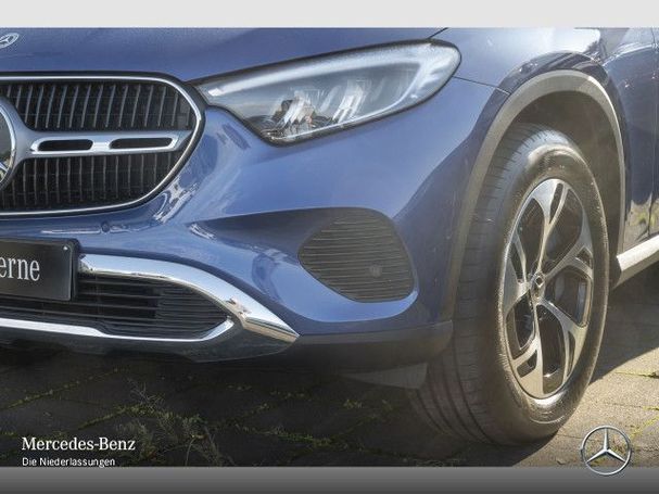 Mercedes-Benz GLC 300 e Avantgarde Advanced Plus 230 kW image number 6