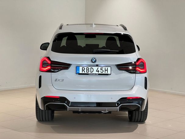 BMW iX3 210 kW image number 16