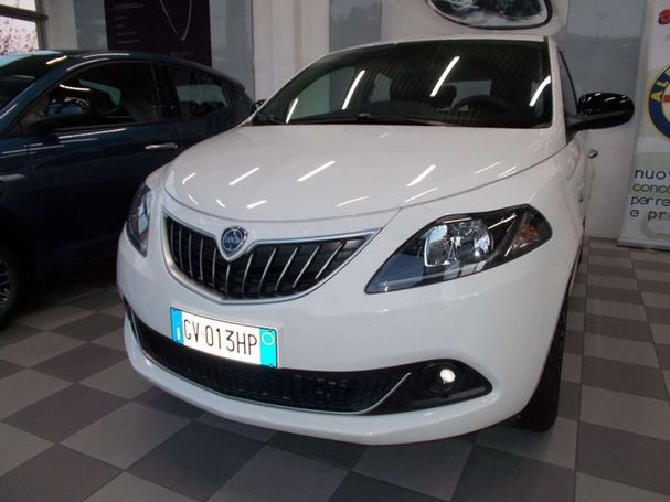 Lancia Ypsilon 51 kW image number 3