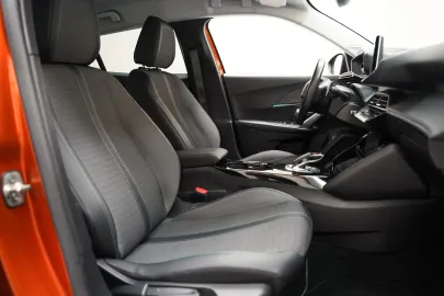 Car image 44