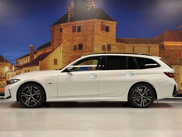 BMW 320 e Touring 150 kW image number 10