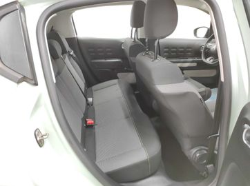 Car image 33