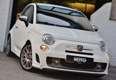 Car image 2