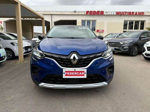 Renault Captur TCe 100 Intens 74 kW image number 3