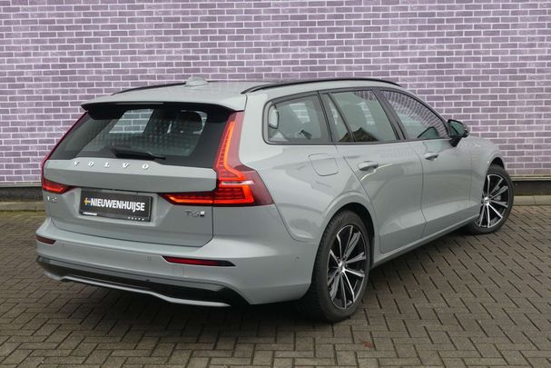 Volvo V60 T6 Recharge AWD Plus 257 kW image number 15